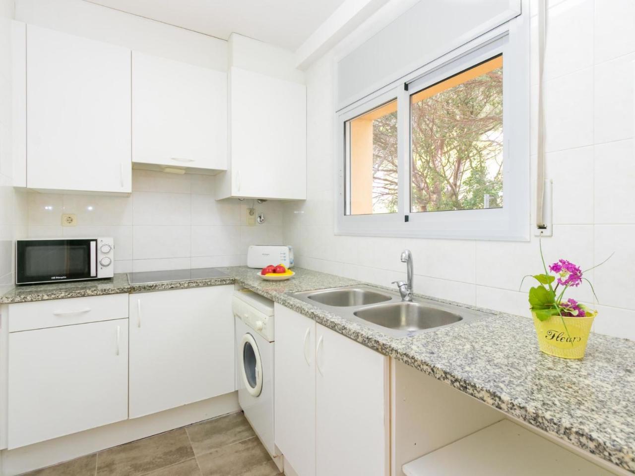Apartment Velazquez-4 By Interhome Roses Dış mekan fotoğraf